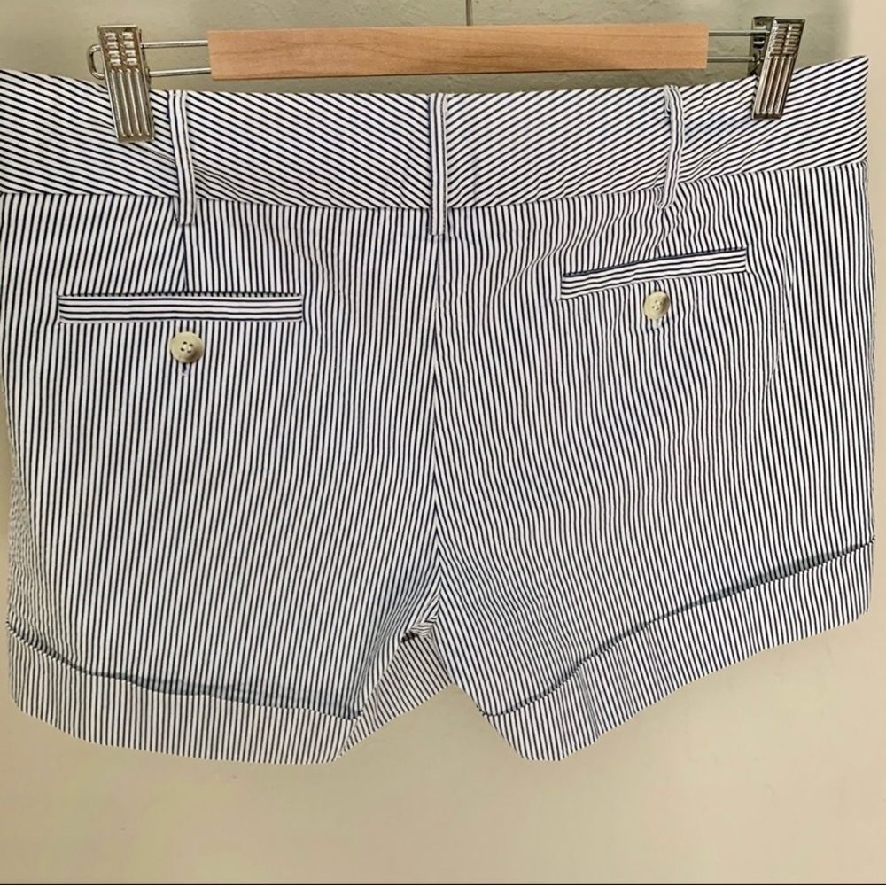 CYNTHIA STEFFE Seersucker Striped Cuffed Shorts 4” Cotton Blend Blue and White - Picture 4 of 15